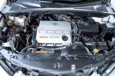 TOYOTA HARRIER, 3.0 FOUR ปี 2004 สีขาว เกียร์ A/T โฉม ปี03-13