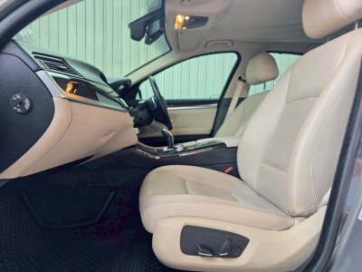 BMW SERIES 5, 528i LUXURY ปี 2014 สีเทา เกียร์ A/T โฉม F10 ปี10-17 รถVat%