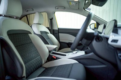 MG 3 1.5 HYBRID รุ่น X ปี 2024 สีเหลืองโฉม ปี24-ปัจจุบัน