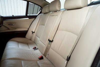 BMW SERIES 5, 525d ปี 2013 สีน้ำตาลโฉม F10 ปี10-17