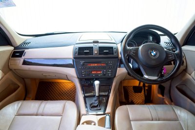 BMW X3, 2.0d ปี 2008 สีขาว เกียร์ A/Tโฉม E83 ปี03-10