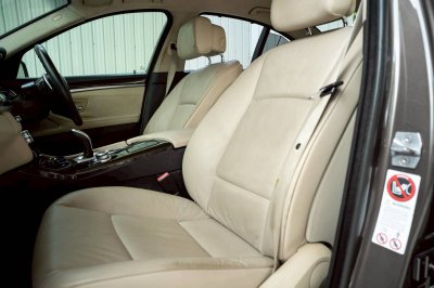 BMW SERIES 5, 525d ปี 2013 สีน้ำตาลโฉม F10 ปี10-17