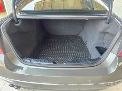 BMW SERIES 5, 528i LUXURY ปี 2014 สีเทา เกียร์ A/T โฉม F10 ปี10-17 รถVat%