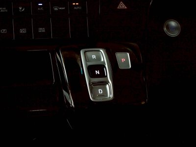 HYUNDAI STARIA, 2.2 S ปี 2022 โฉม STARIA เกียร์ AUTO สีเทา รถสวยครอบครัวพร้อมใช้งาน เครื่องยนต์ ดีเซล ไมล์แท้เพียง 85,137 km.