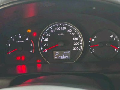 HYUNDAI H1, DELUXE ปี 2016 โฉม ปี08-18