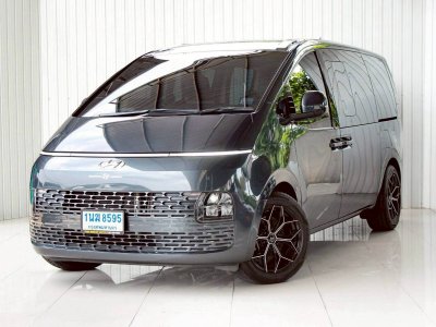 HYUNDAI STARIA, 2.2 S ปี 2022 โฉม STARIA เกียร์ AUTO สีเทา รถสวยครอบครัวพร้อมใช้งาน เครื่องยนต์ ดีเซล ไมล์แท้เพียง 85,137 km.
