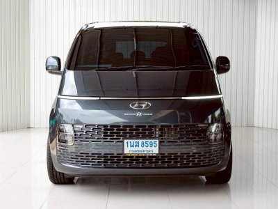HYUNDAI STARIA, 2.2 S ปี 2022 โฉม STARIA เกียร์ AUTO สีเทา รถสวยครอบครัวพร้อมใช้งาน เครื่องยนต์ ดีเซล ไมล์แท้เพียง 85,137 km.
