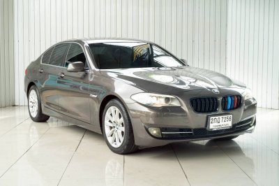 BMW SERIES 5, 525d ปี 2013 สีน้ำตาลโฉม F10 ปี10-17