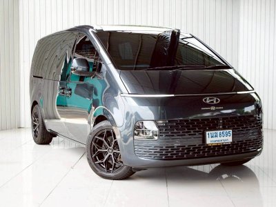 HYUNDAI STARIA, 2.2 S ปี 2022 โฉม STARIA เกียร์ AUTO สีเทา รถสวยครอบครัวพร้อมใช้งาน เครื่องยนต์ ดีเซล ไมล์แท้เพียง 85,137 km.