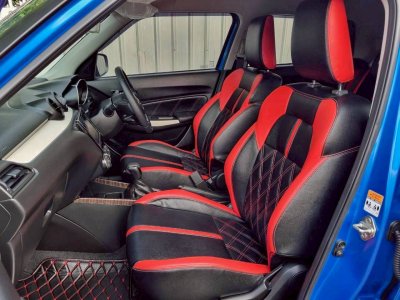 Suzuki Swift 1.2 GLX Navi Top สุด ปี 2019 ไมล์ 90,xxx km. เครื่อง เบนซิน เกียร์ Auto สีน้ำเงิน