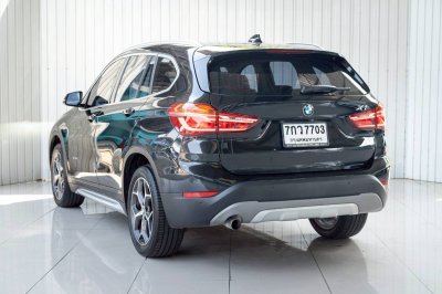 BMW X1, 2.0 sDrive18d xLine ปี 2017 สีดำ โฉม F48 ปี16-23
