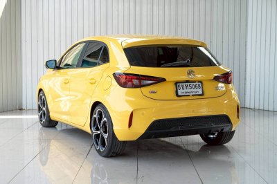 MG 3 1.5 HYBRID รุ่น X ปี 2024 สีเหลืองโฉม ปี24-ปัจจุบัน