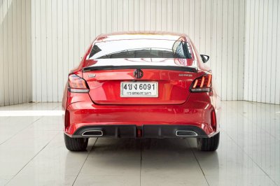 MG 5 1.5 X SUNROOF ปี 2023 สีแดงโฉม ปี21-ปัจจุบัน