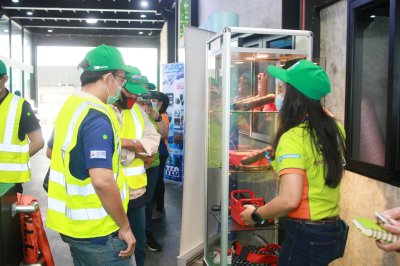TITAN KNOWLEDGE CENTER ELECTRIC HOISTS & ELECTRIC CRANES 2020