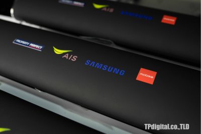สกรีนโลโก้ลงลำโพงสีดำด้าน  ลายโลโก้ AIS Samsung Mobike Property Perfect