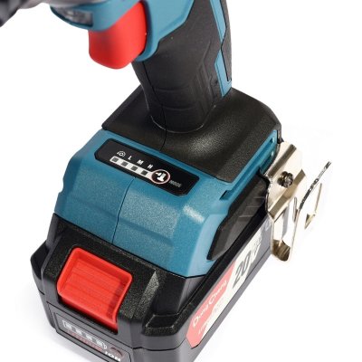 บล็อกกระแทกไร้สาย 1/2 นิ้ว 20 โวลต์ 488 นิวตันเมตร DONG CHENG รุ่น DCPB488