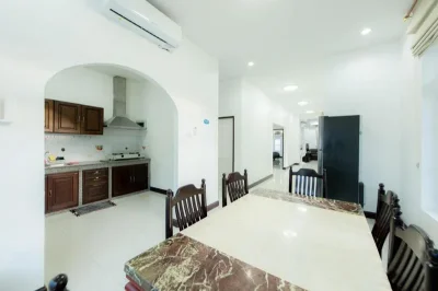 Pool Villa for Rent | Close to Regent’s International school