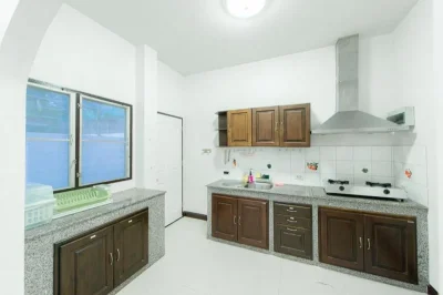 Pool Villa for Rent | Close to Regent’s International school