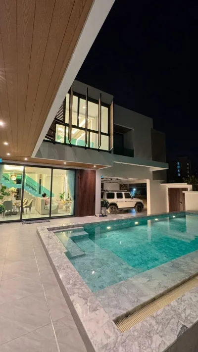 For rent Modern Luxury Pool villa