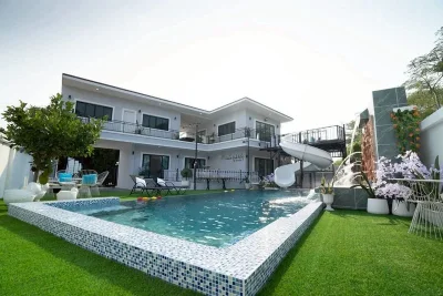 Pool villa for sale or rent Railway rd. Chaiyapruk2 near Jomtien