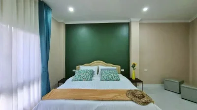 Pool Villa For Sale / Rent – Pattaya Land & House Village