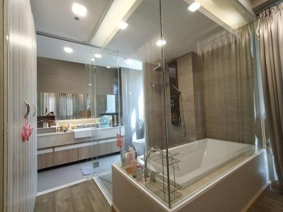 Cetus Beachfront Jomtien For Rent