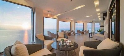 Aeras Beachfront Condo | Jomtien