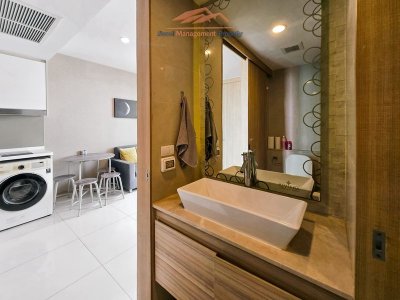 The Riviera Wongamat Beach  for rent  18,000 Baht!