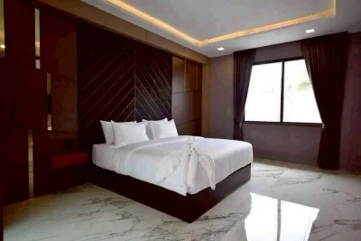 For Rent, Luxury 2-storey pool villa Can do business