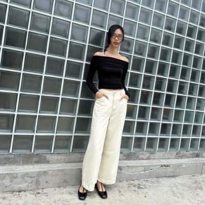 SOMETHING OATMILK JEANS
