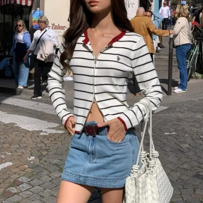 SOMETHING CRANBERRY ZIPPER CARDIGAN