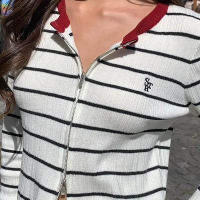 SOMETHING CRANBERRY ZIPPER CARDIGAN