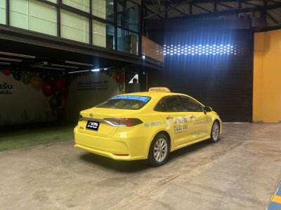 ALTIS 1.6 G ออโต้ LPG ถังโดนัท  ปี 2018
