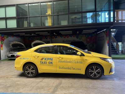 ALTIS 1.6 G ออโต้ LPG ถังโดนัท  ปี 2018