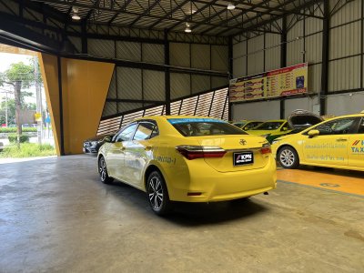 ALTIS 1.6 G ออโต้ LPG ถังโดนัท  ปี 2018