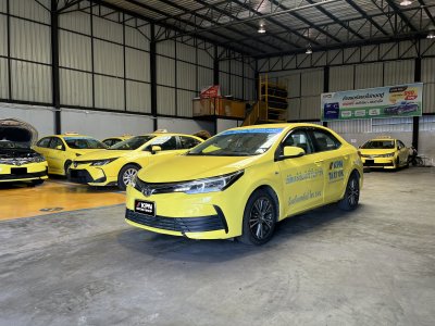 ALTIS 1.6 G ออโต้ LPG ถังโดนัท  ปี 2018