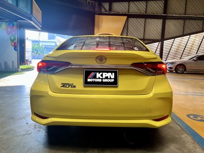 ALTIS 1.6 G ออโต้ LPG