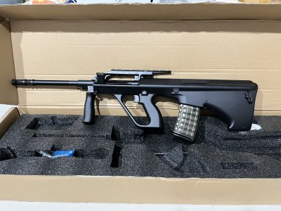 STEYR AUG GEL BLASTER ASSAULT RIFLE