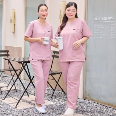 ชุดสครับ เสื้อ+กางเกง สีInnocent Pink รุ่นCloud Wear ผ้านุ่ม ยับยาก ไม่ต้องรีด