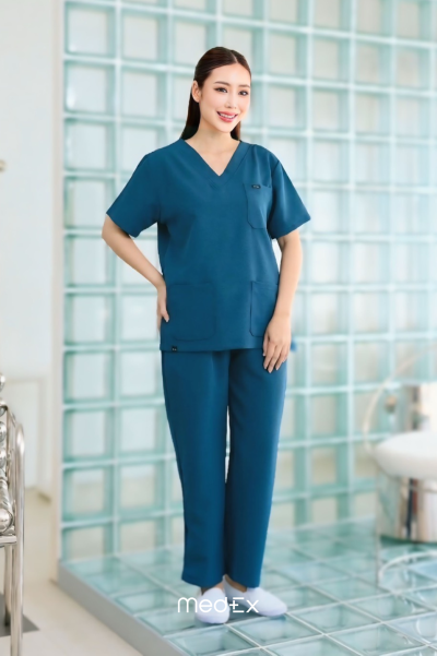 ชุดสครับ เสื้อ+กางเกง สีClassic Blue รุ่นCloud Wear