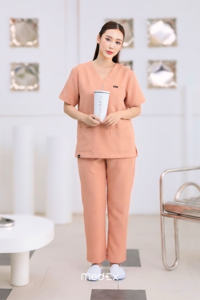 ชุดสครับ เสื้อ+กางเกง สีMilk Tea รุ่นCloud Wear