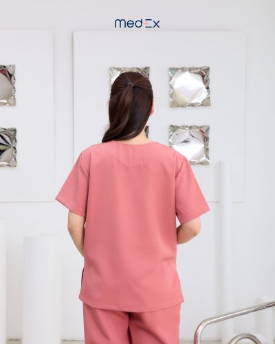 ชุดสครับ เสื้อ+กางเกง สีRose รุ่นCloud Wear [พร้อมปักชื่อ]
