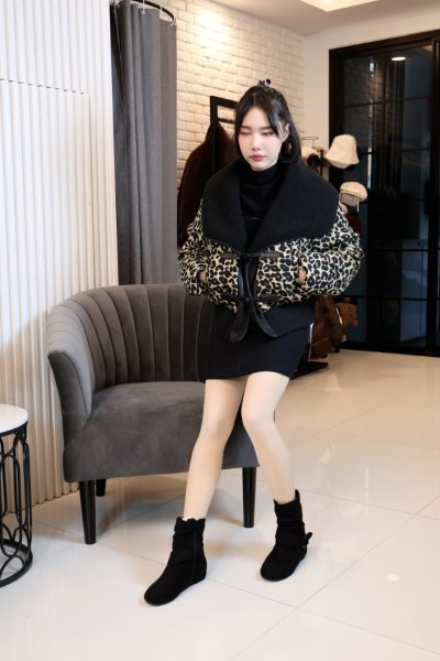 เสื้อโค้ทสั้นผ้าคอนตอน สีน้ำตาลผ้าคอนตอน สีน้ำตาล