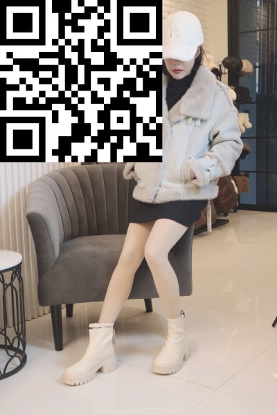 เสื้อโค้ทสั้นยีนส์ สียีนส์ ขนาด Mยีนส์ สียีนส์ ขนาด M