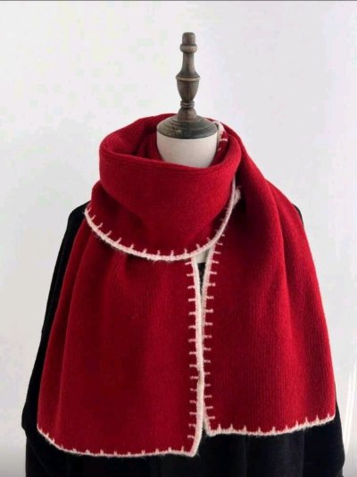 เช่าเสื้อโค้ท Freezy Chic Coat ผ้าพันคอ ไหมพรม สีแดง รุ่น 0399AoRDF