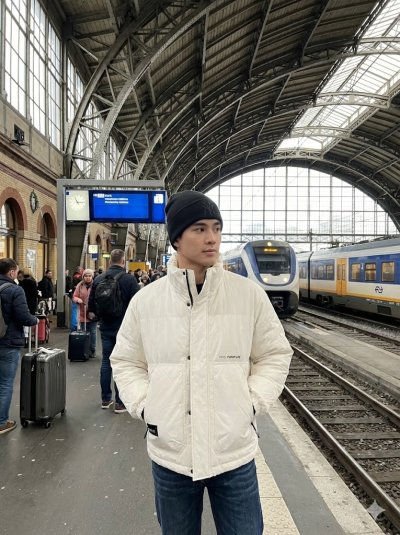 เสื้อแจ็คเก็ตชาย ขนเป็ด,โพลีนวม สีขาว