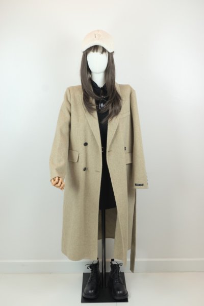 เช่าเสื้อโค้ท Freezy Chic Coat เสื้อโค้ทยาว ผ้าวูล สีครีม รุ่น 0080LZCMM