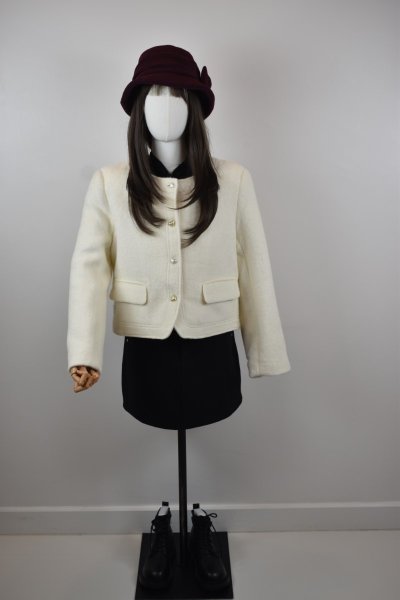 เช่าเสื้อโค้ท Freezy Chic Coat เสื้อสูททวิต ผ้าทวิต สีขาว รุ่น 0121CTWTM