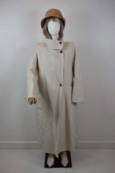 เช่าเสื้อโค้ท Freezy Chic Coat เสื้อโค้ทยาว ผ้าวูล สีขาว รุ่น 0150LZWTF