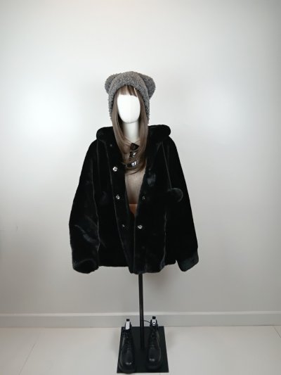 เช่าเสื้อโค้ท Freezy Chic Coat เสื้อโค้ทสั้น ผ้าขนสัตว์ สีดำ รุ่น 0199CWBKF